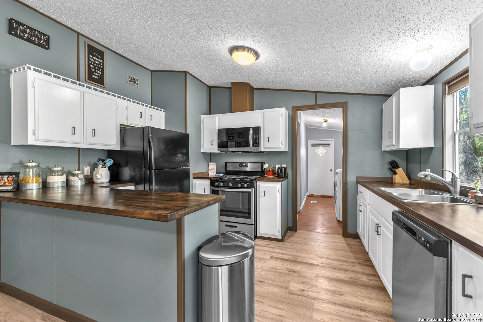3827 Waterwood Pass