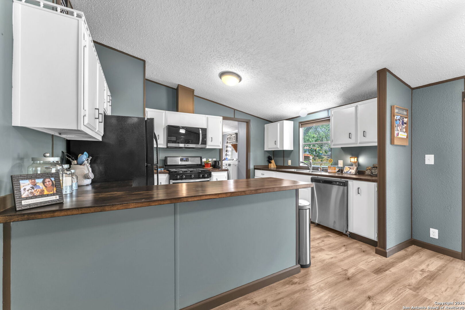 3827 Waterwood Pass