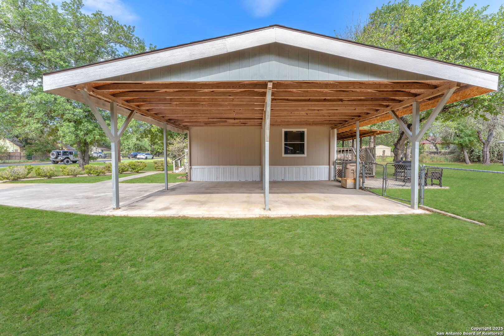 3827 Waterwood Pass