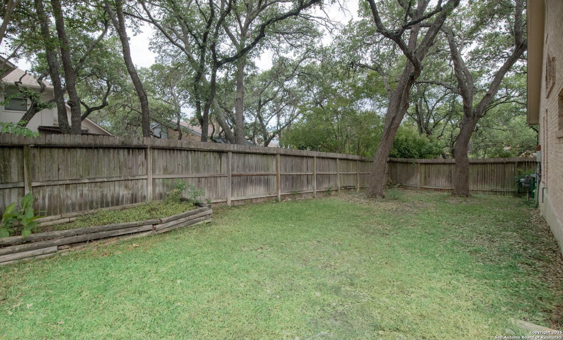 3726 Hunters Trail