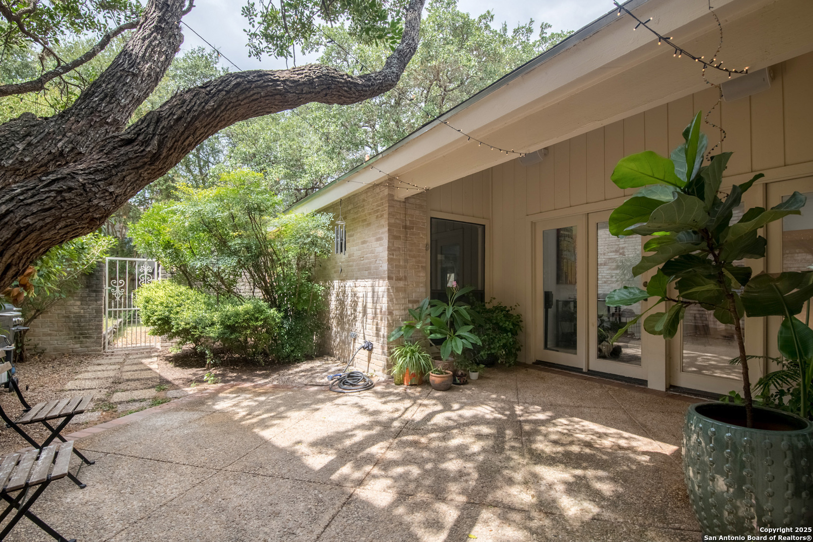 3726 Hunters Trail