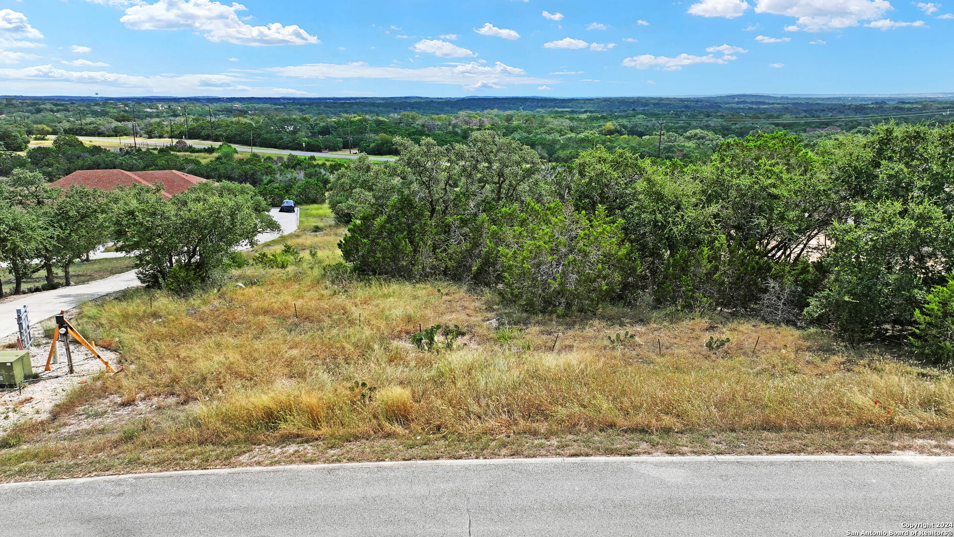 27010 ROCKY RIM