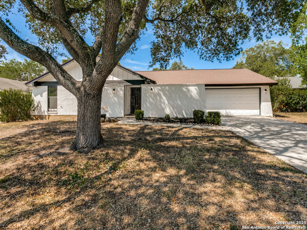 5422 Cerro Vista