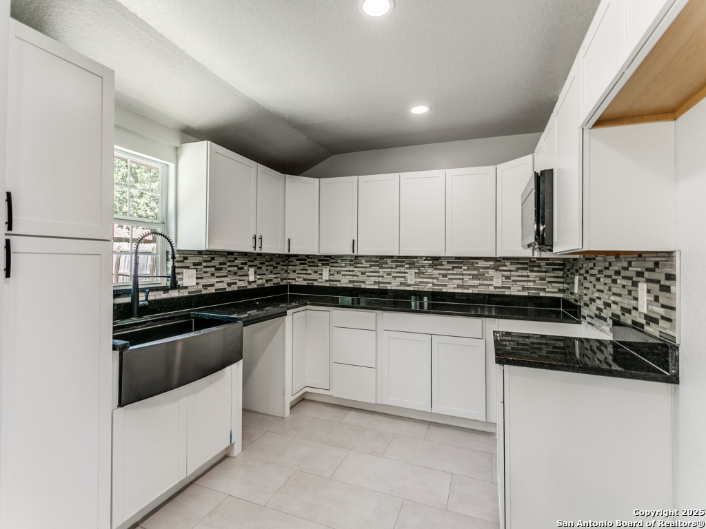 5422 Cerro Vista