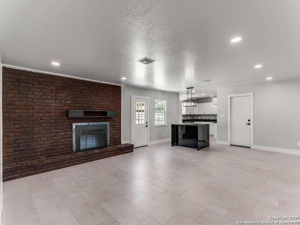 5422 Cerro Vista