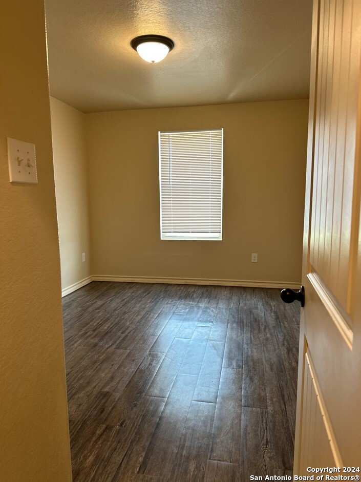 6946 LAKEVIEW DR 101