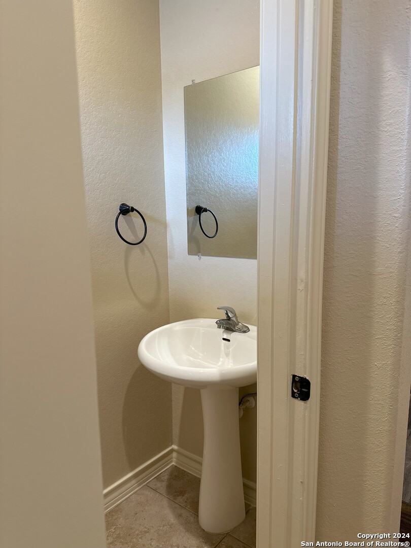 6946 LAKEVIEW DR 101