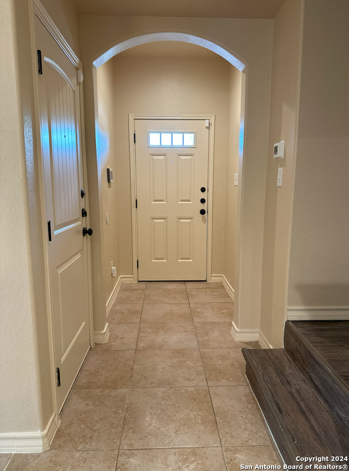 6946 LAKEVIEW DR 101