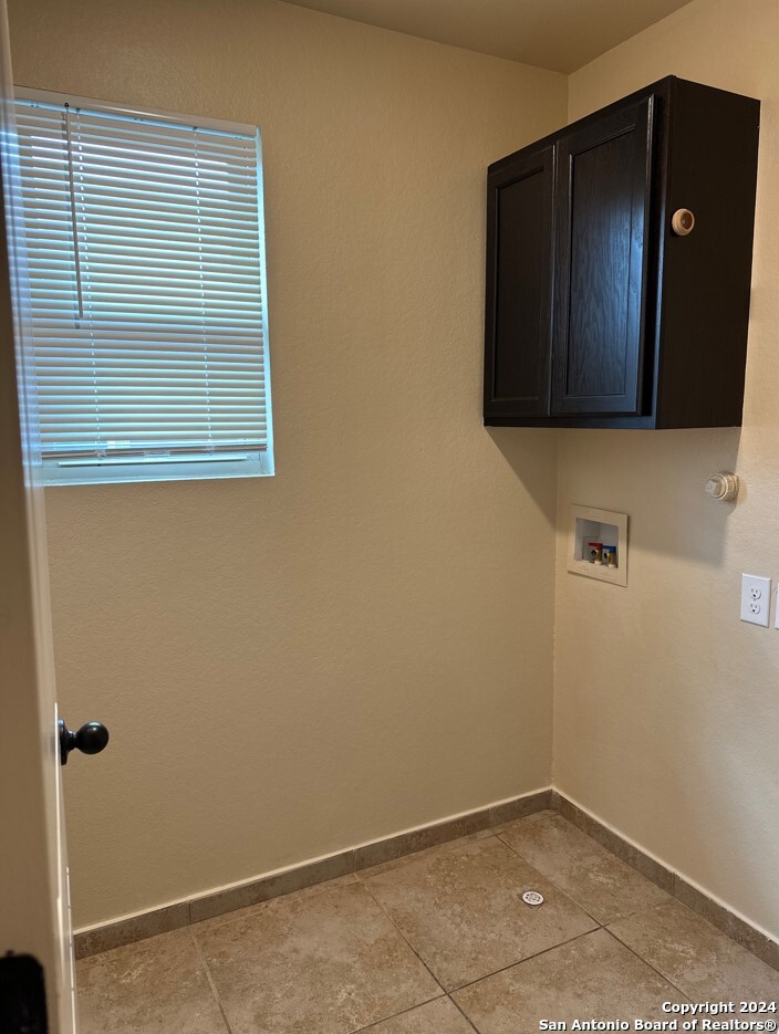 6946 LAKEVIEW DR 101