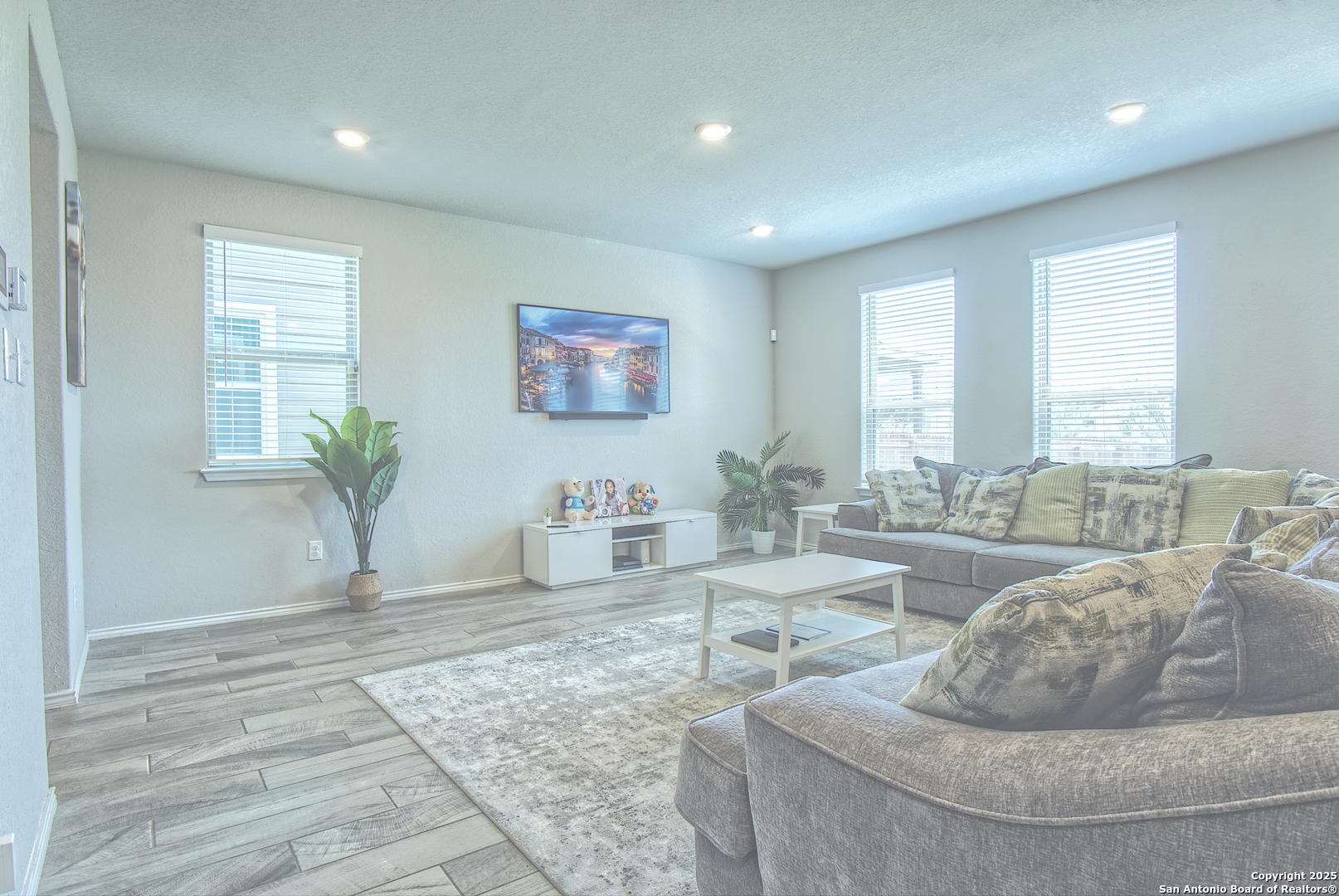 3322 Rancho Grande
