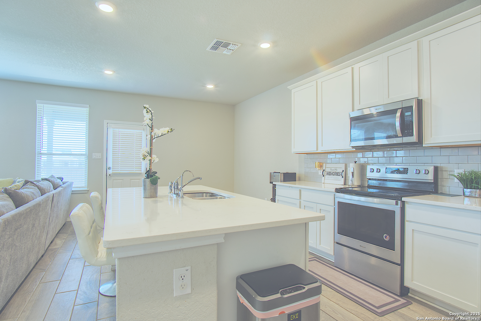 3322 Rancho Grande