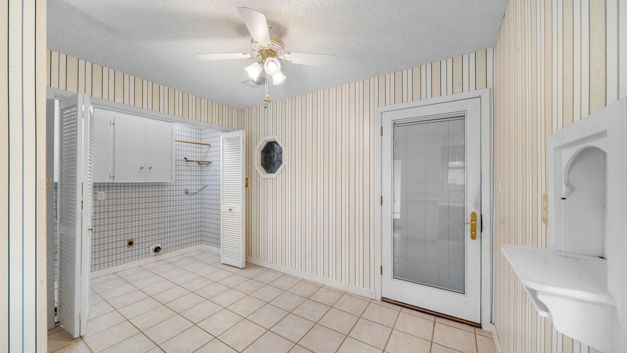 487 Edgewood Ave