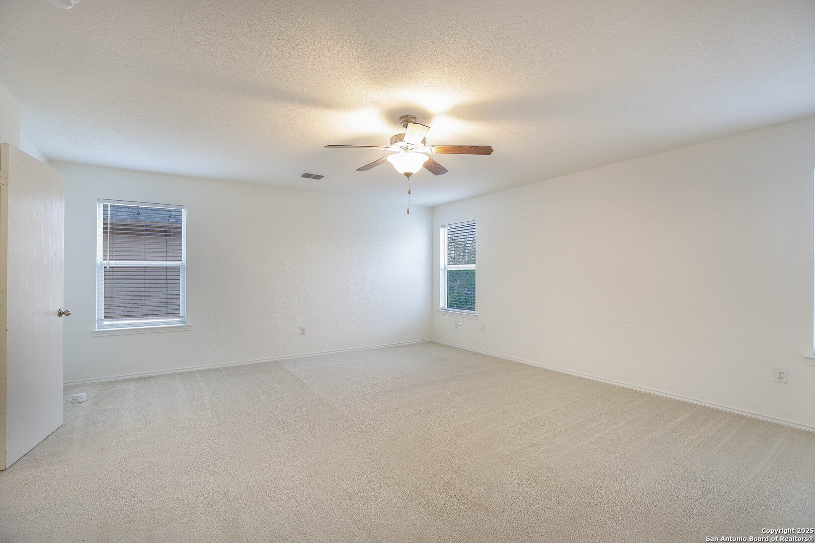 8607 Egret Ct
