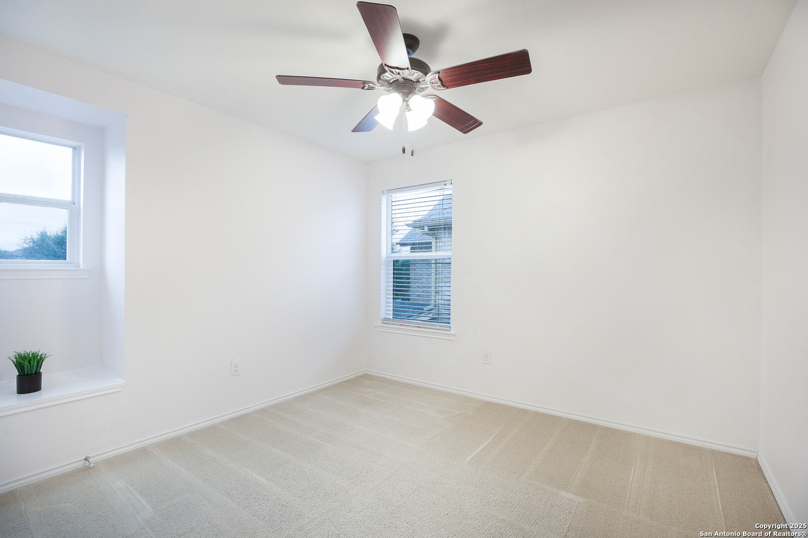8607 Egret Ct