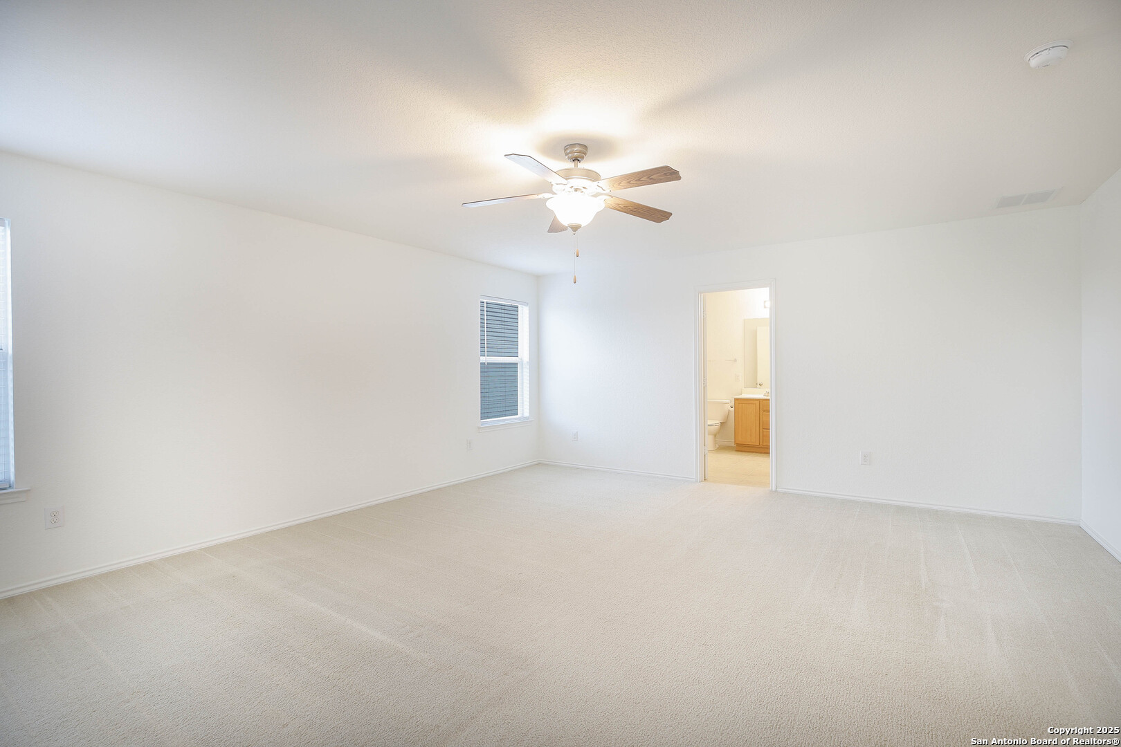 8607 Egret Ct