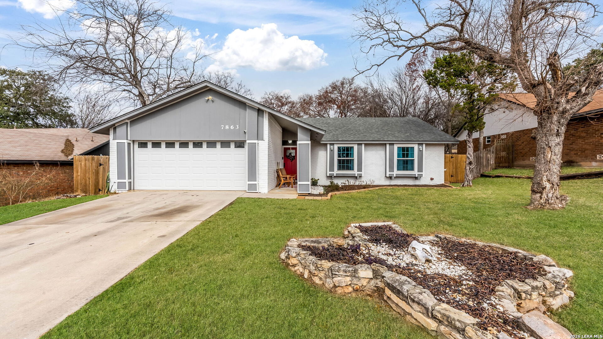 7863 Hawk Trail