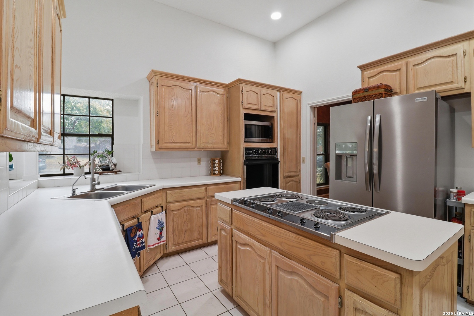 1318 Summit Creek