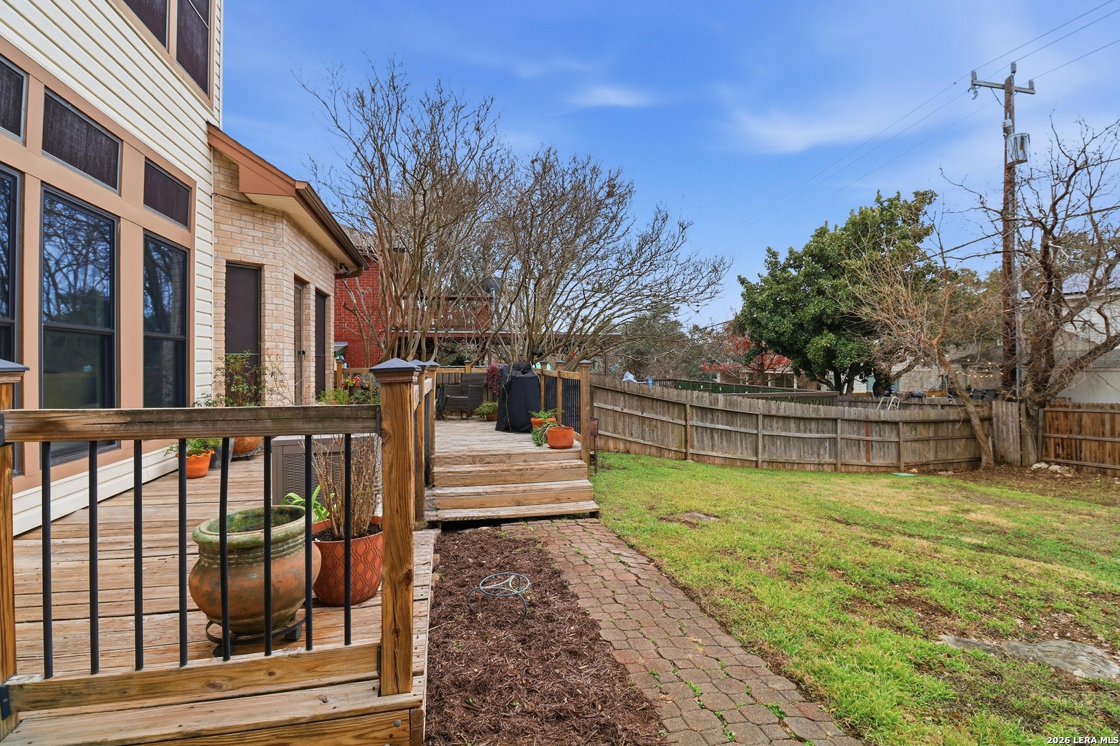 1318 Summit Creek