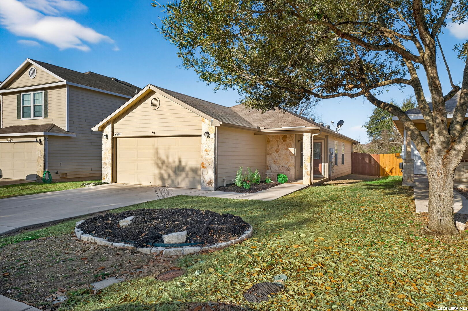 25011 Longbranch