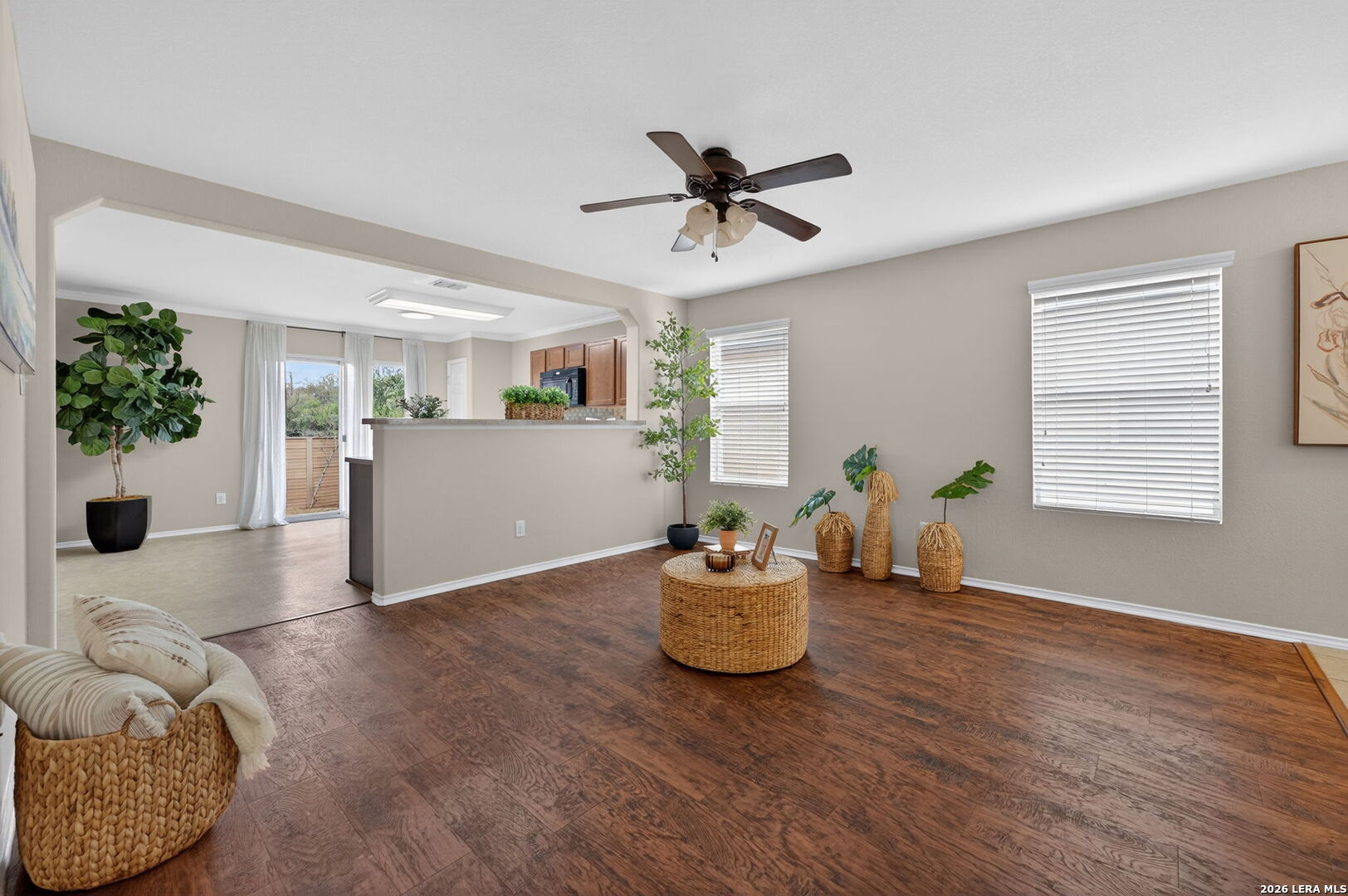 25011 Longbranch
