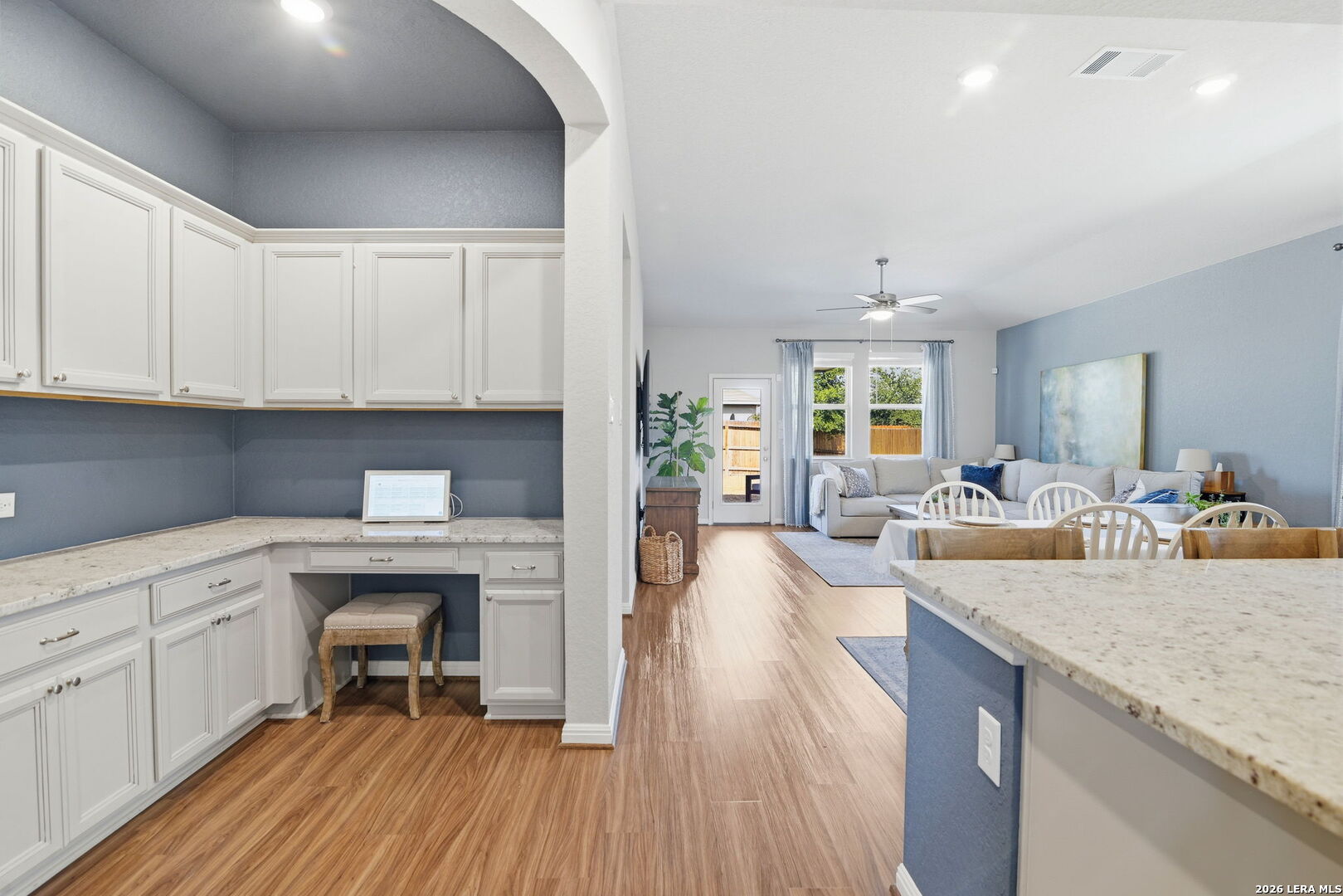12943 Staubach