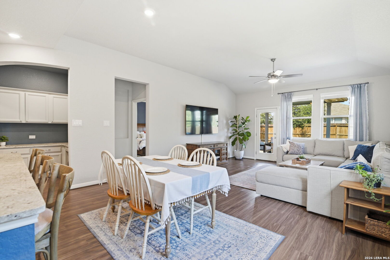 12943 Staubach