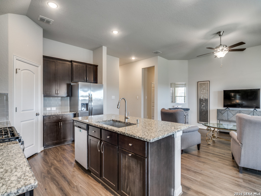 205 Parkview