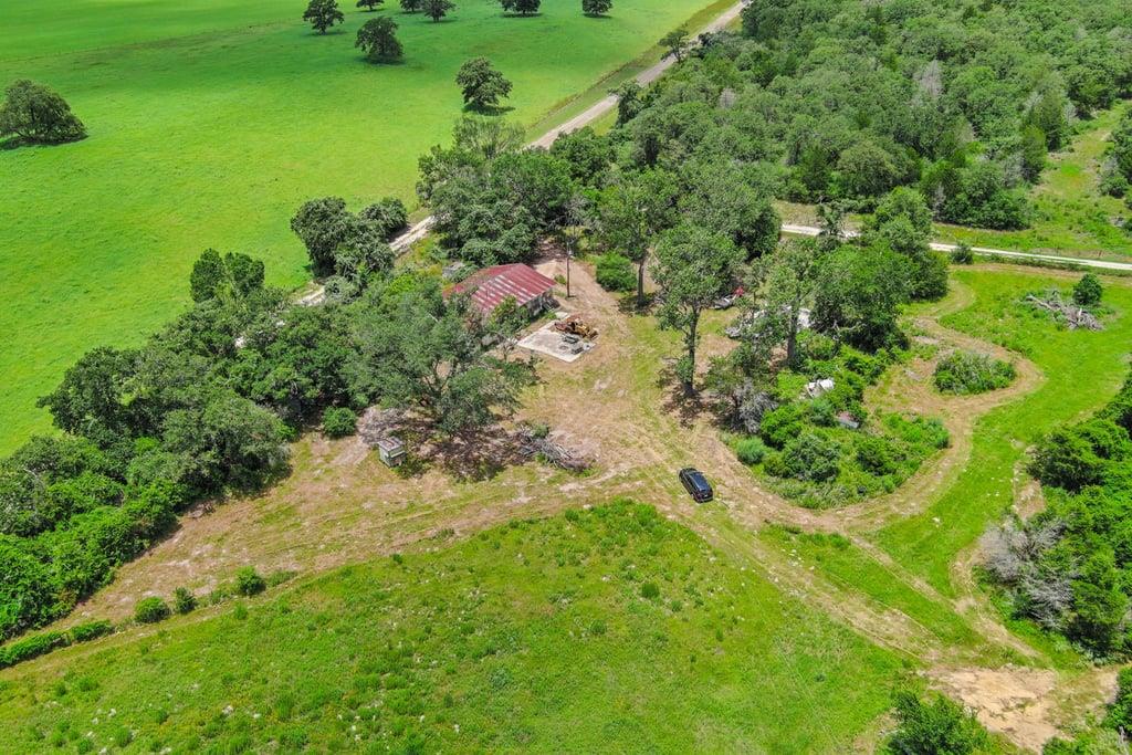 1910 E County Road 415