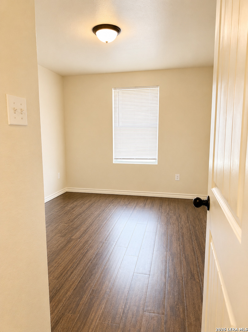 6946 Lakeview