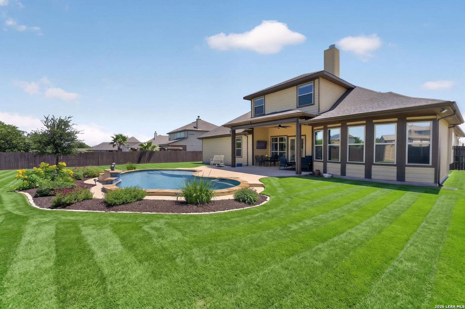 7118 DELAINE PARK