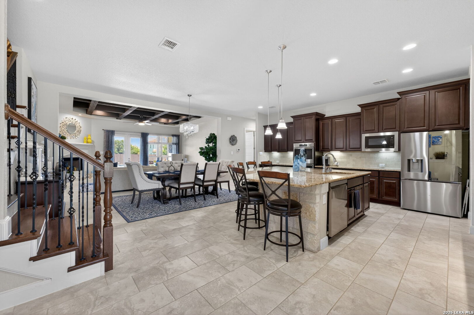 7118 DELAINE PARK