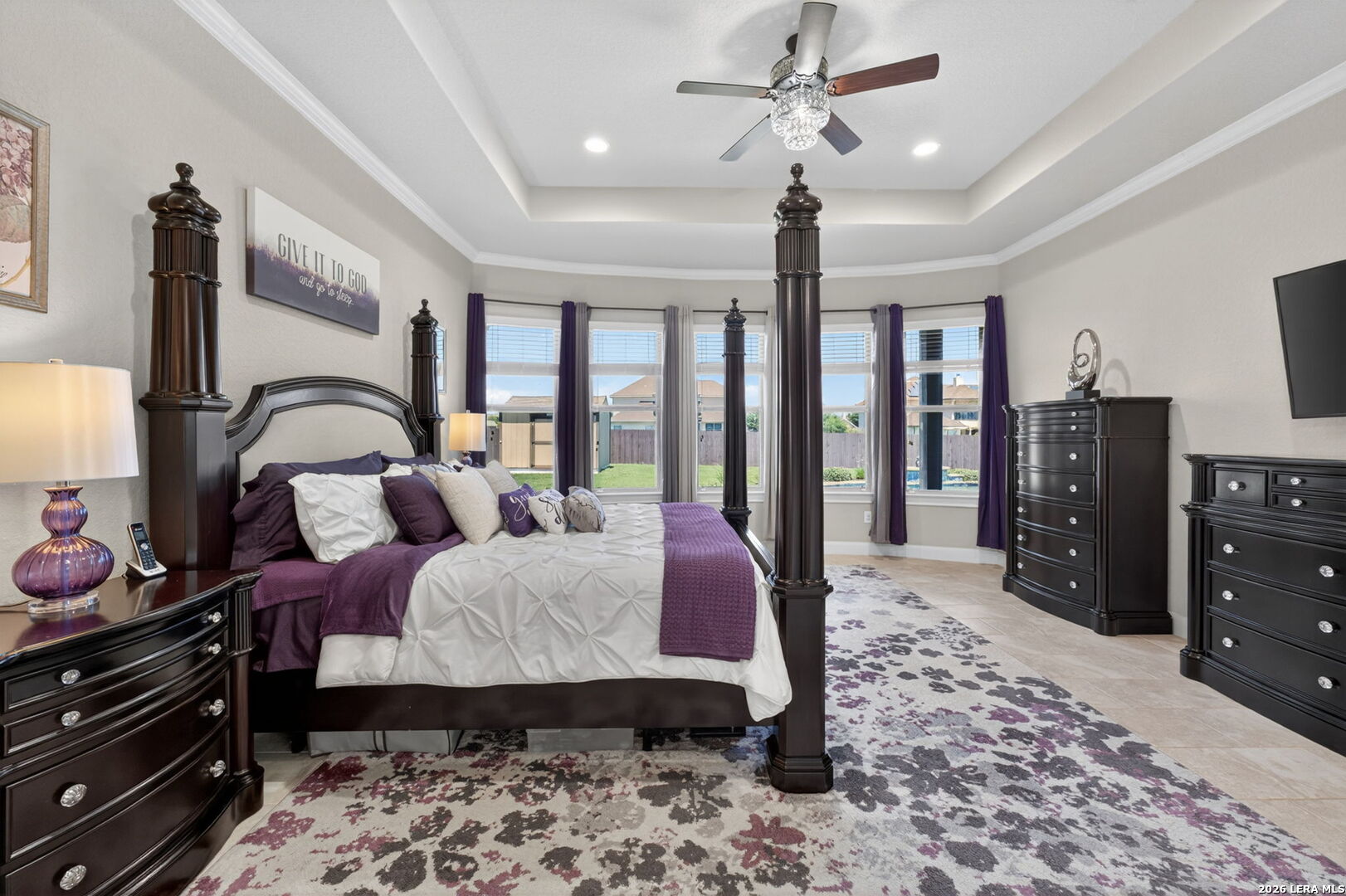 7118 DELAINE PARK