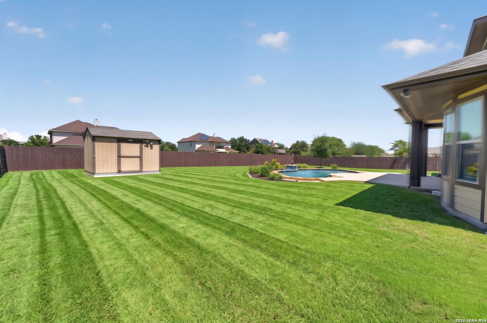 7118 DELAINE PARK