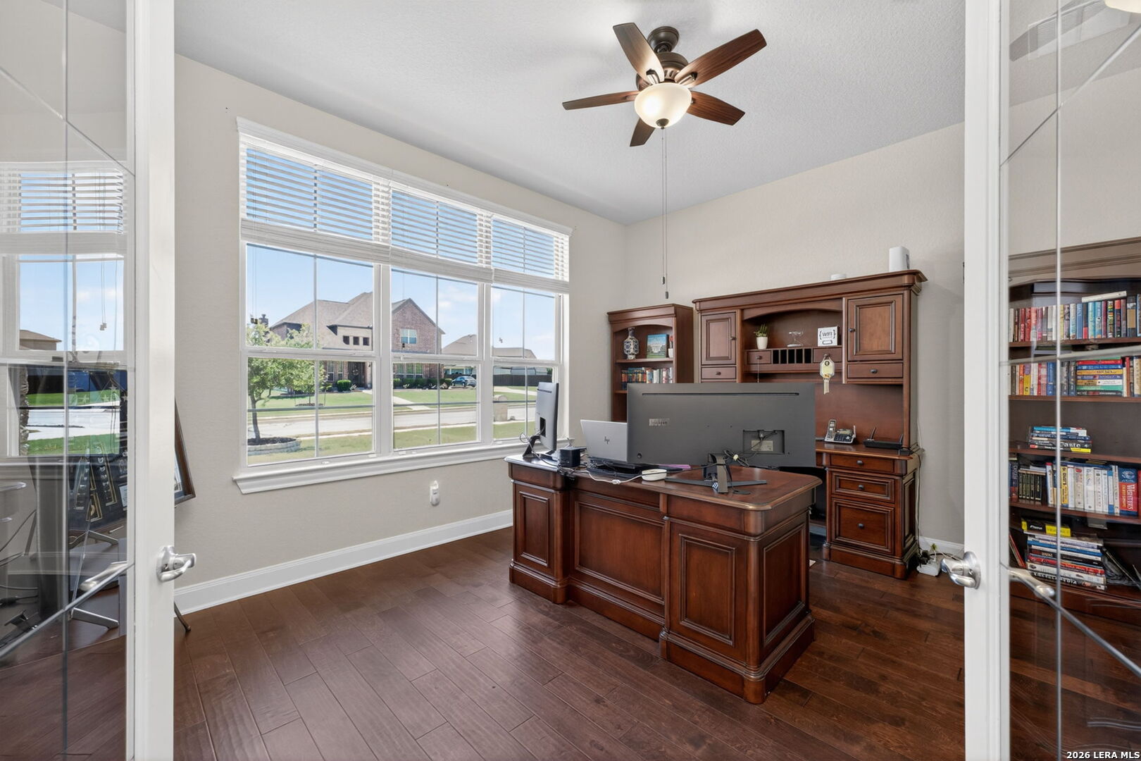 7118 DELAINE PARK