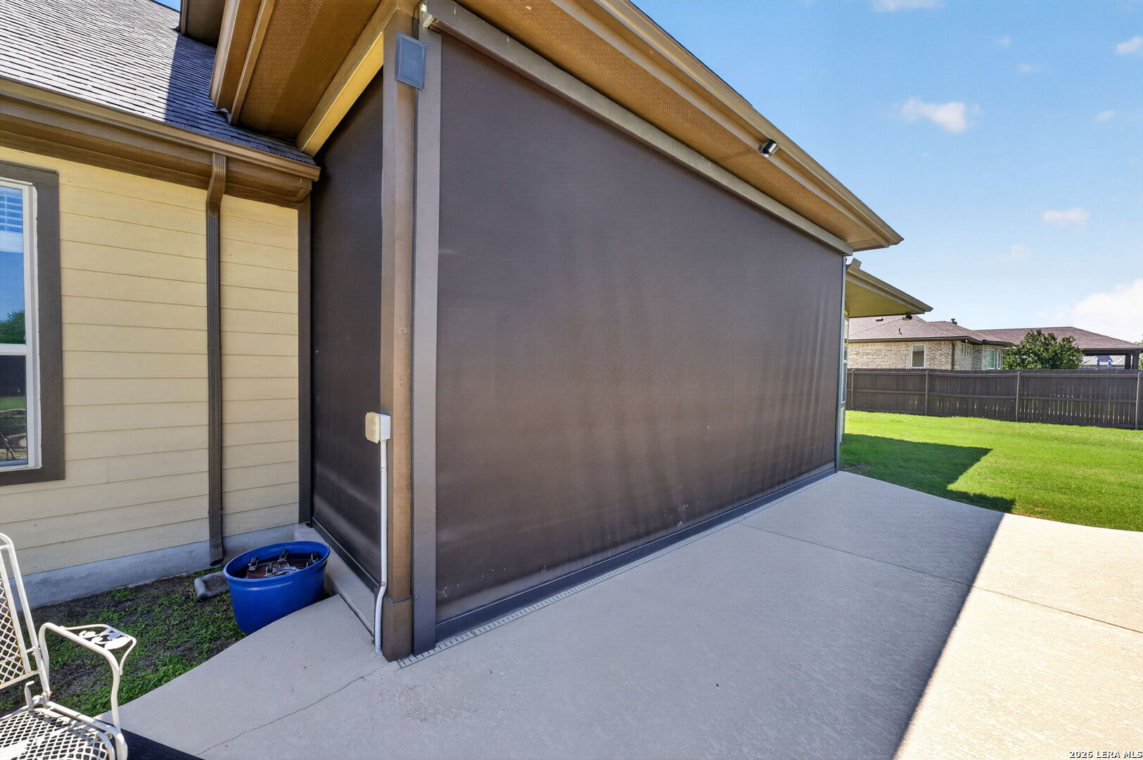7118 DELAINE PARK