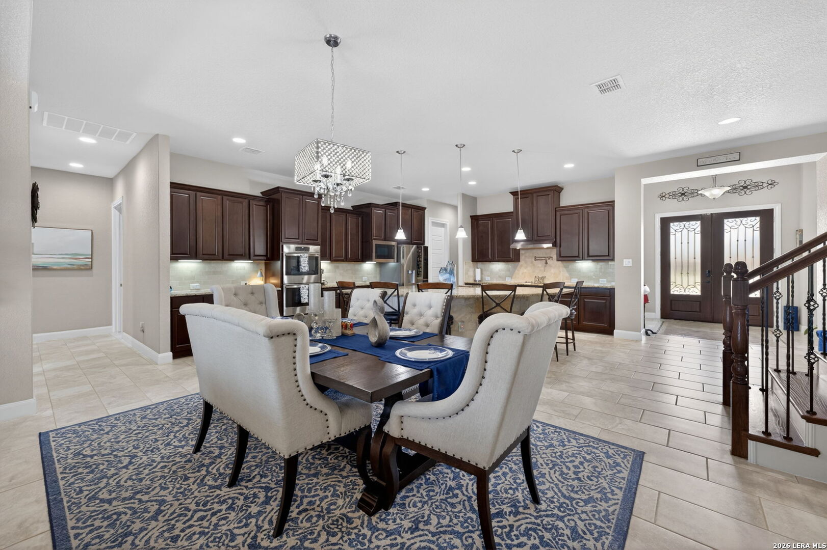 7118 DELAINE PARK
