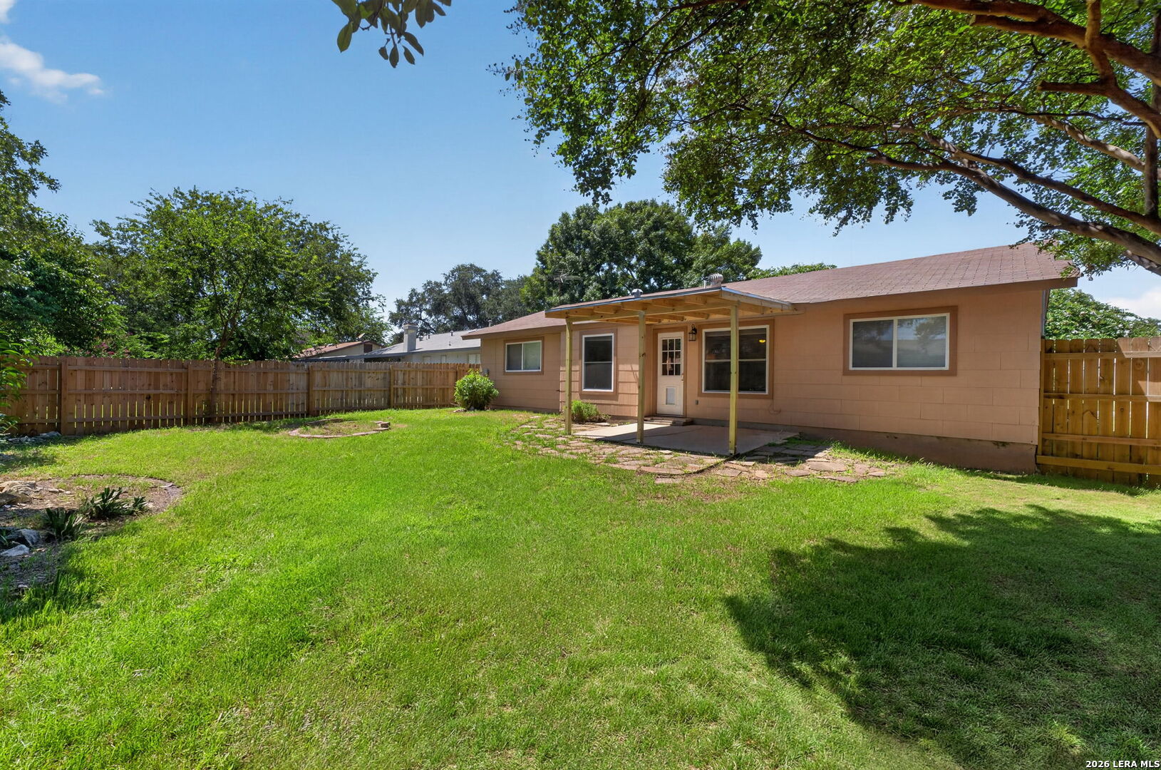 9350 Cliff Way