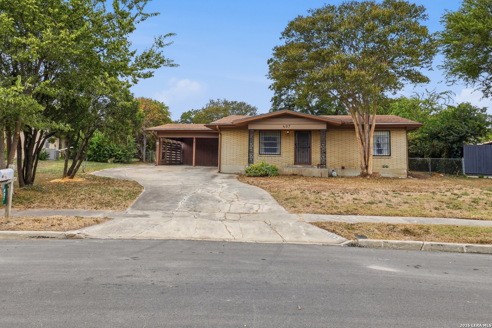 407 MONTPELIER DR