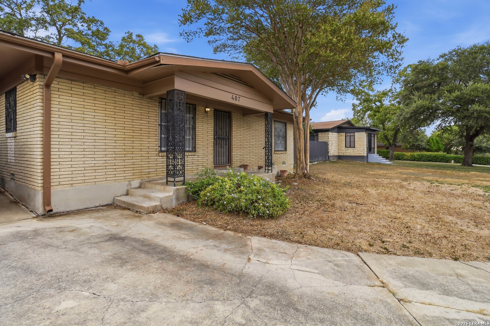 407 MONTPELIER DR