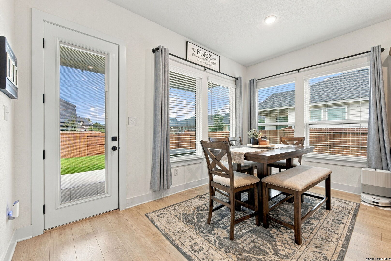 9402 Pioneer Junction