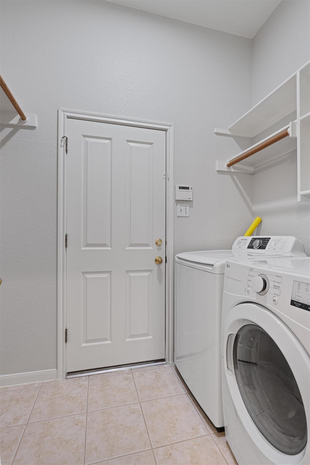 606 S Lynnwood TRL