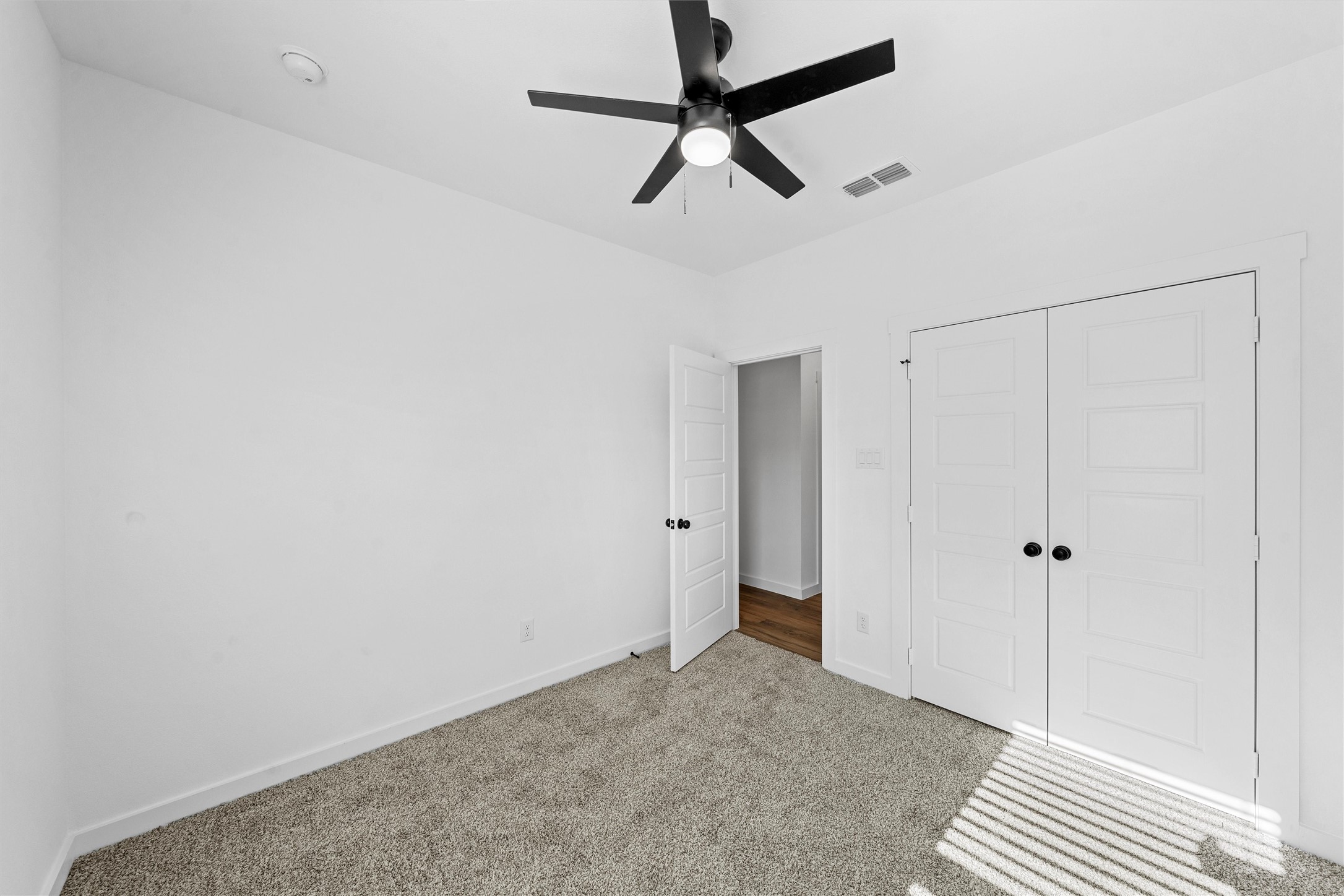 421 E Walnut Street