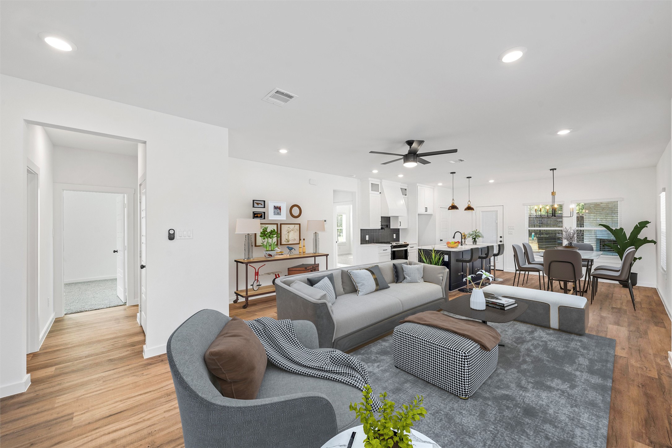 421 E Walnut Street