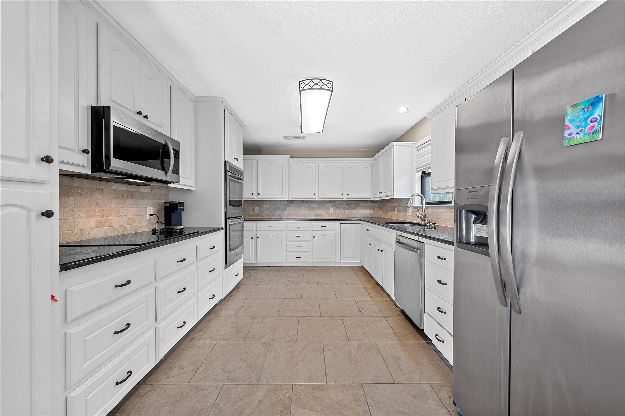 1505 Jane Lane