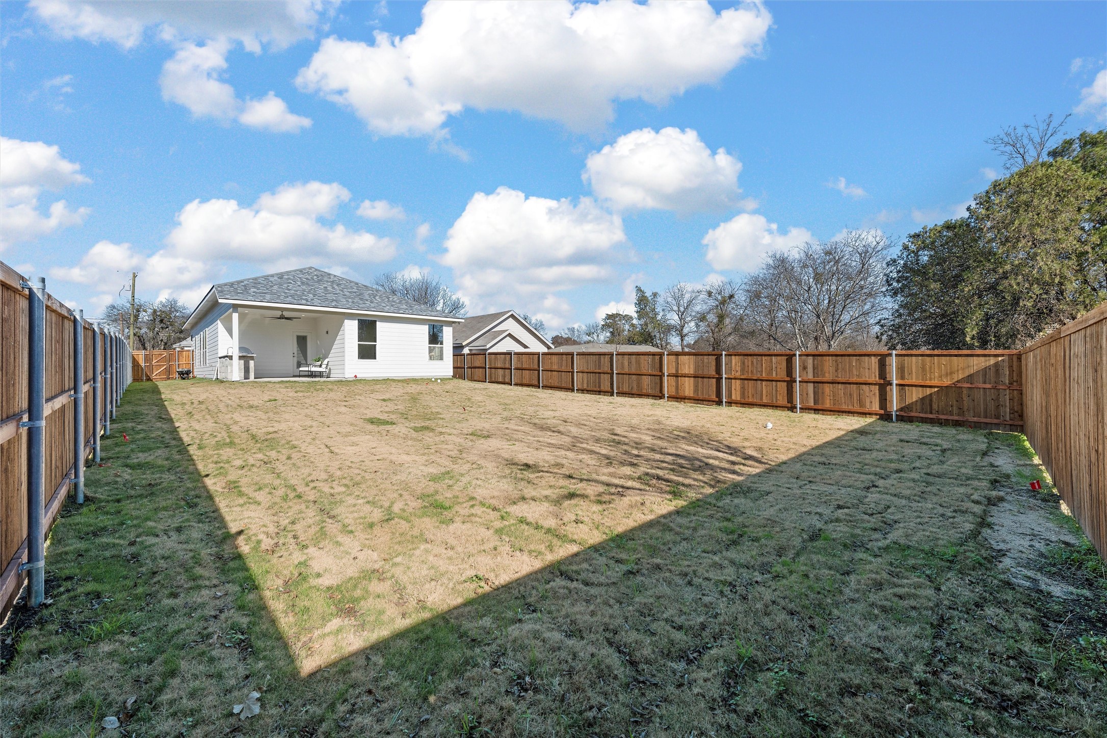 424 E Walnut Street
