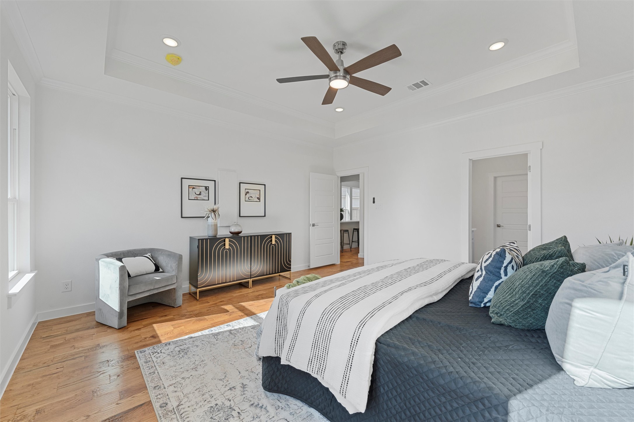 424 E Walnut Street
