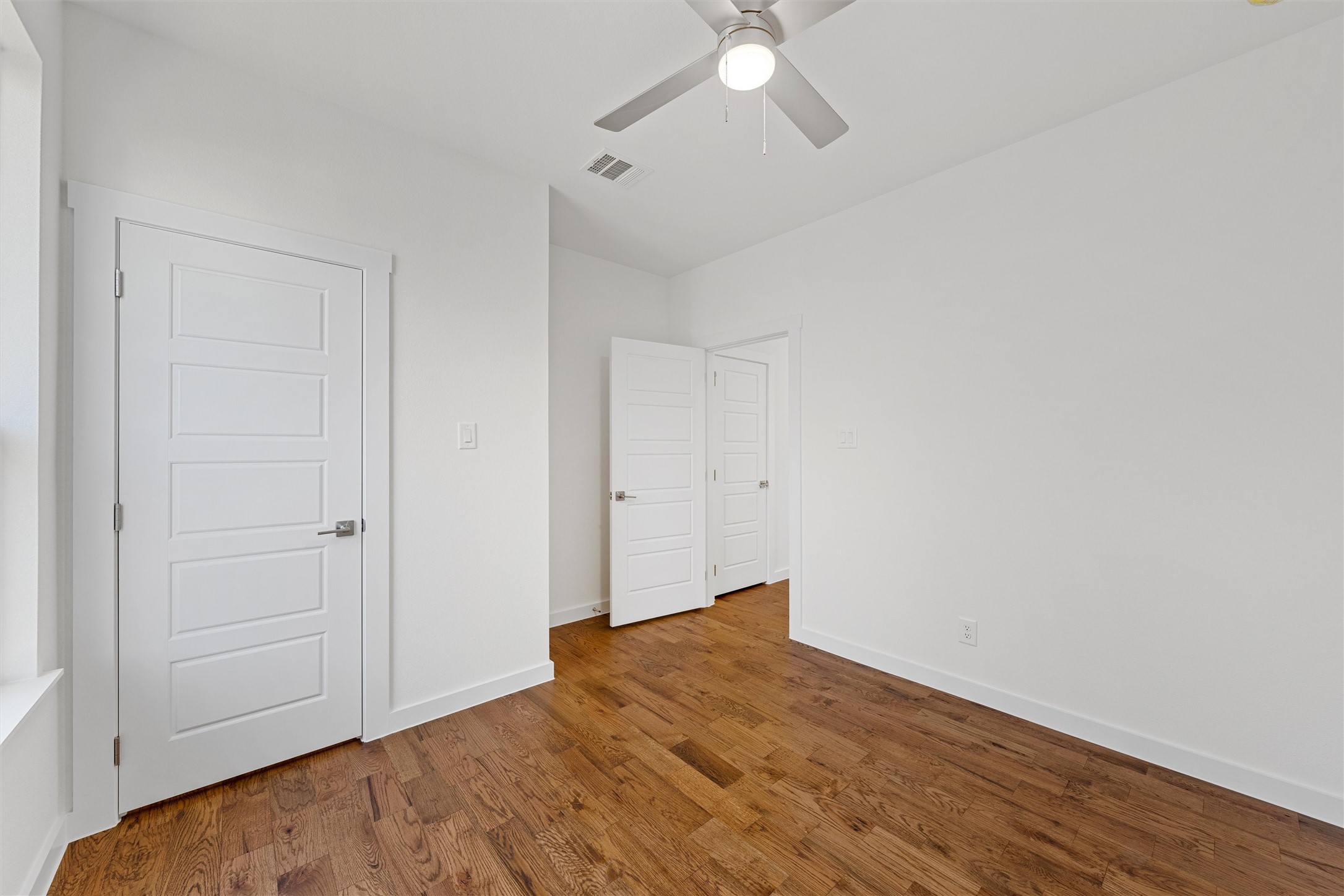 424 E Walnut Street