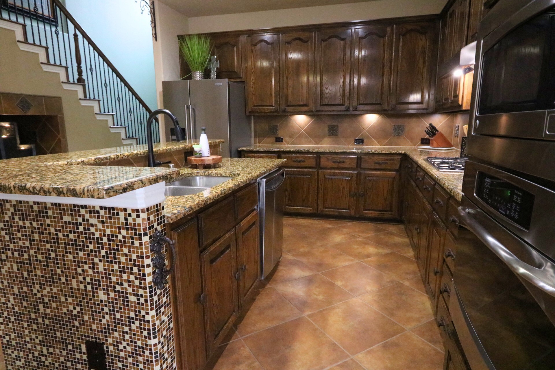 1000 Kerrville Way