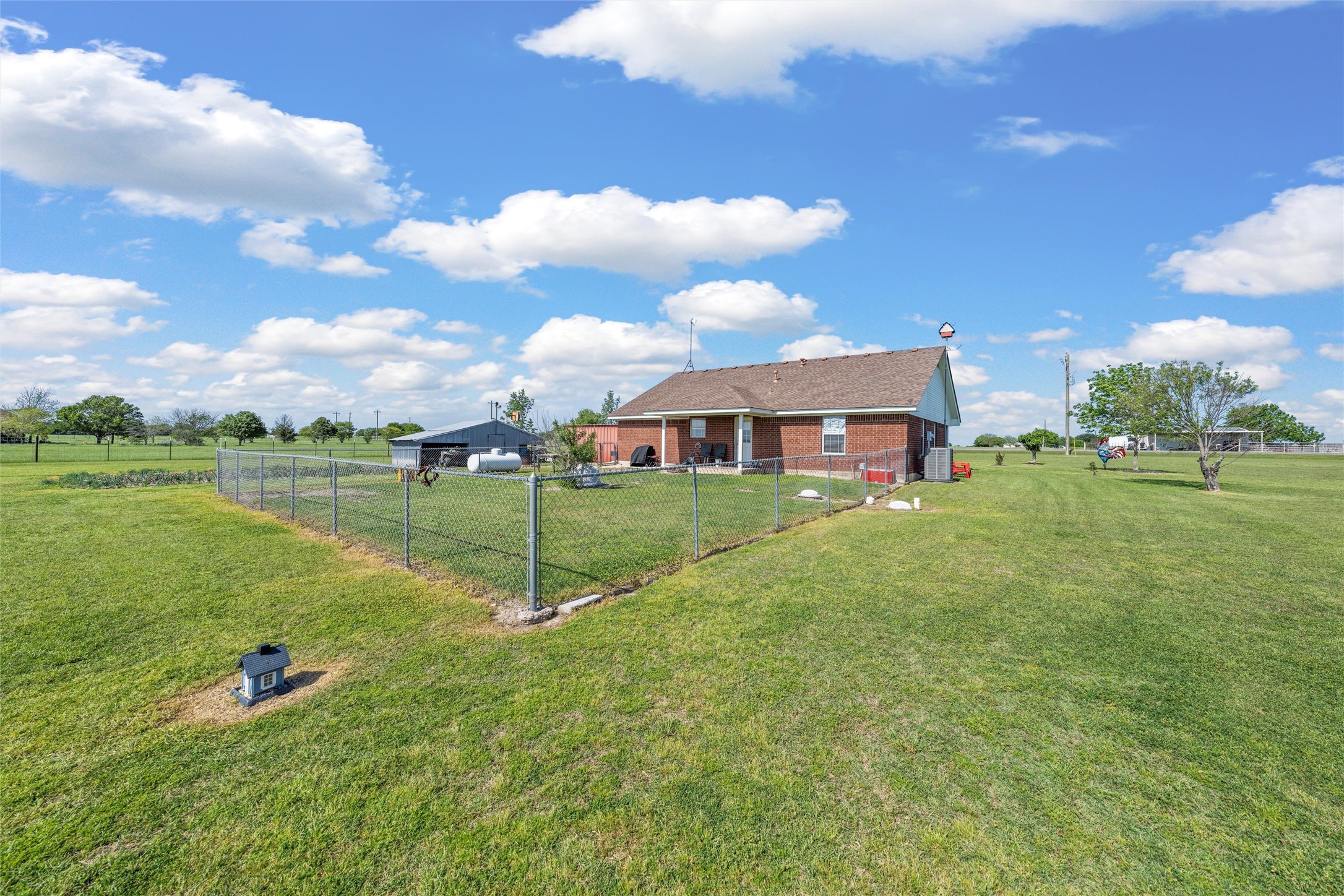 401 N Baese Road