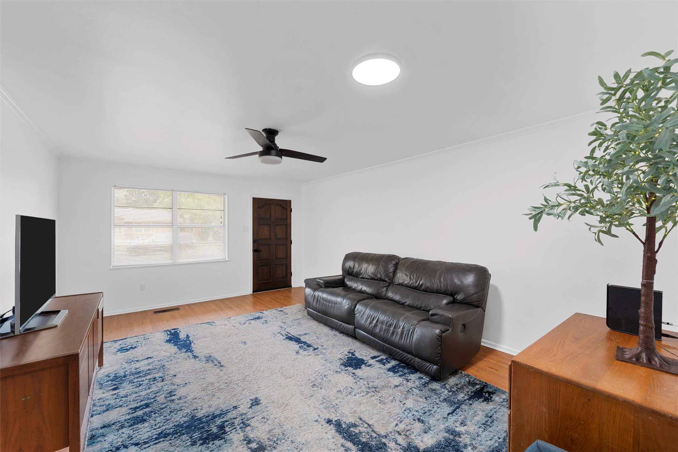 5517 Fairview Drive